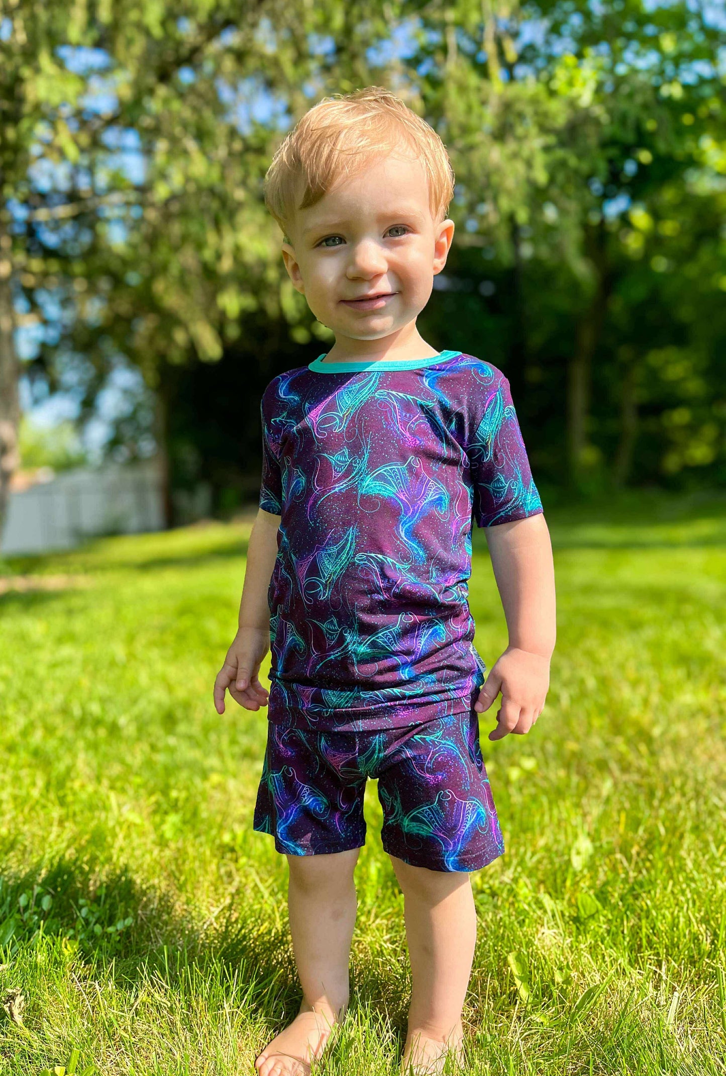 Majestic Mantas Two-Piece Shorts Pajamas