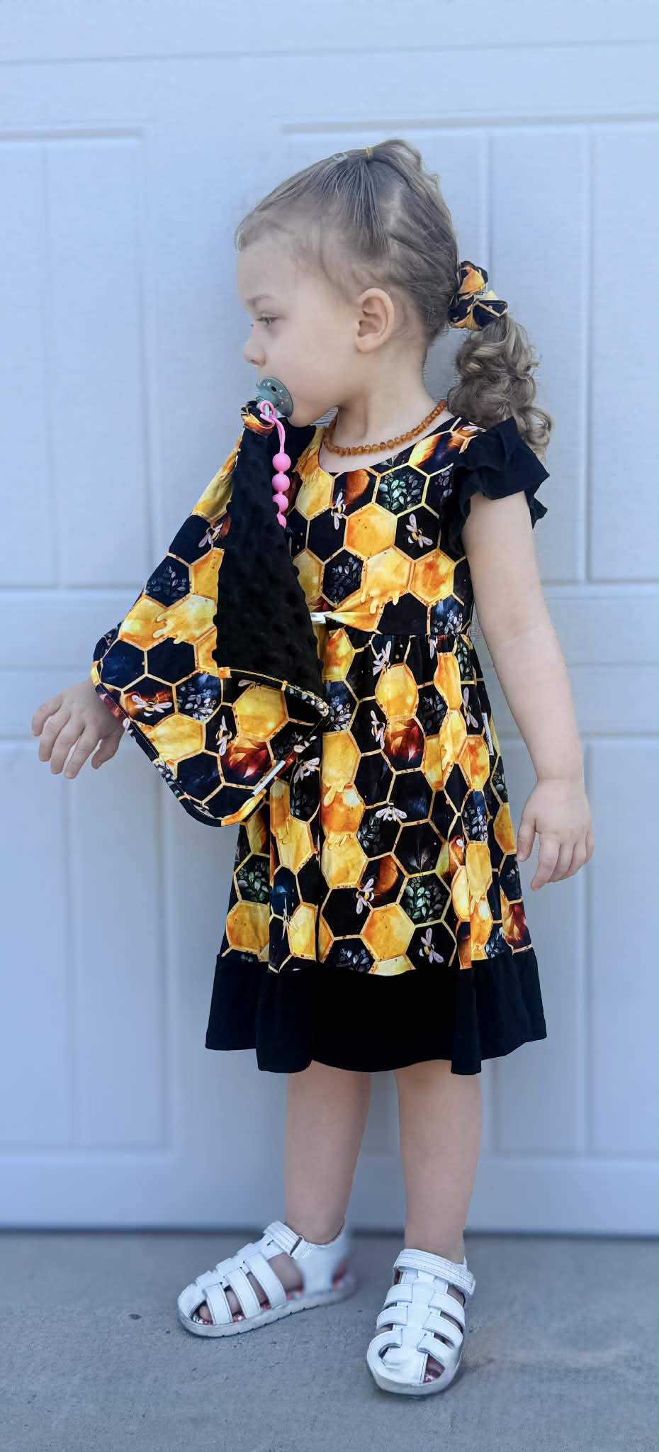 "Bee Happy" Lovey