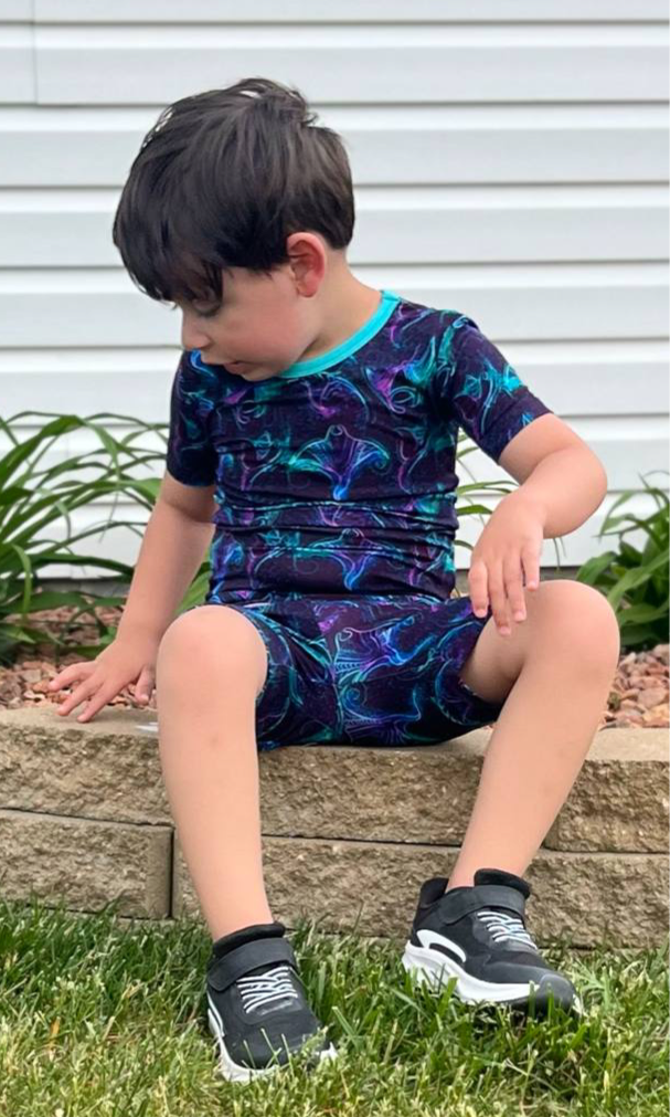 Majestic Mantas Two-Piece Shorts Pajamas