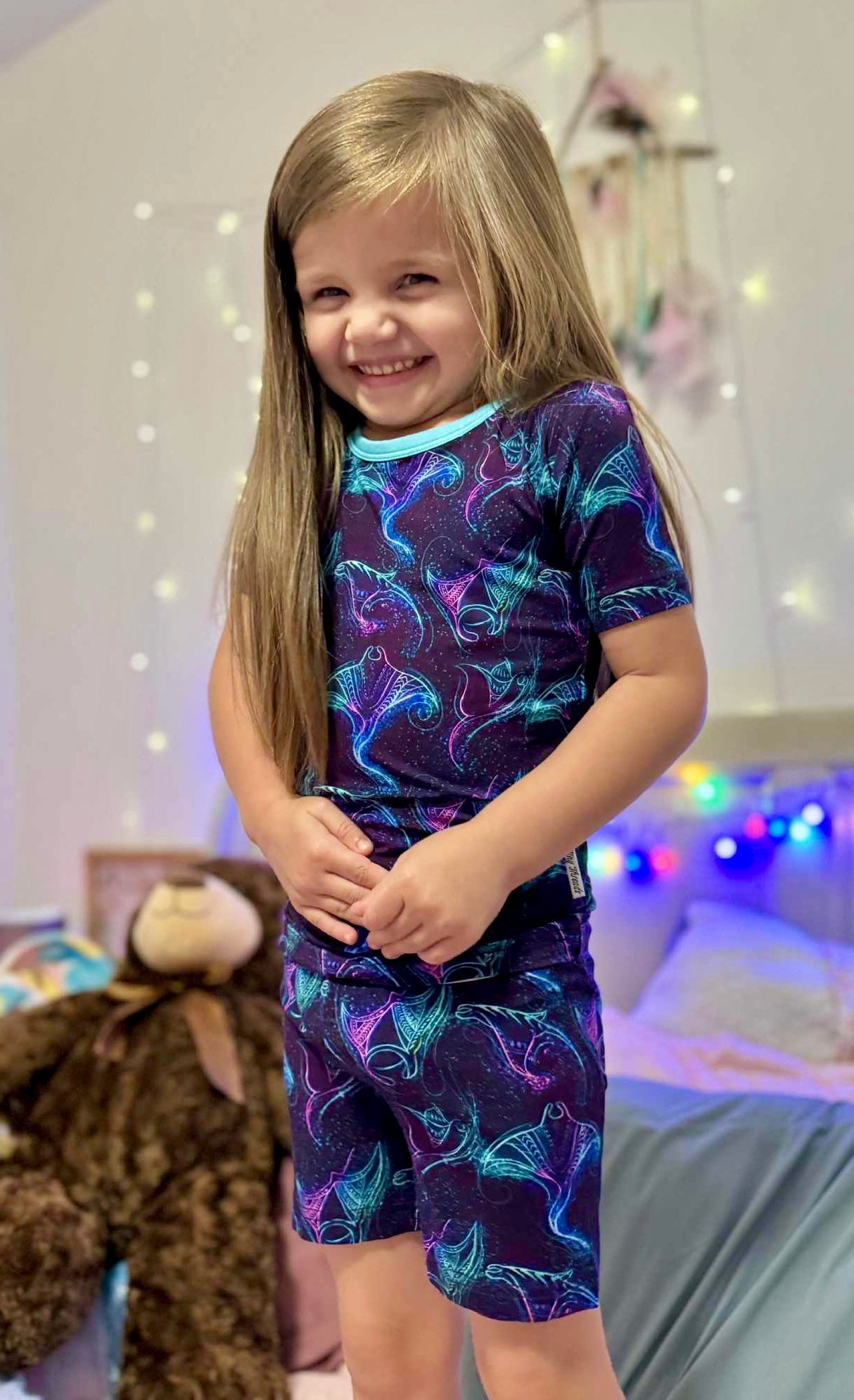 Majestic Mantas Two-Piece Shorts Pajamas