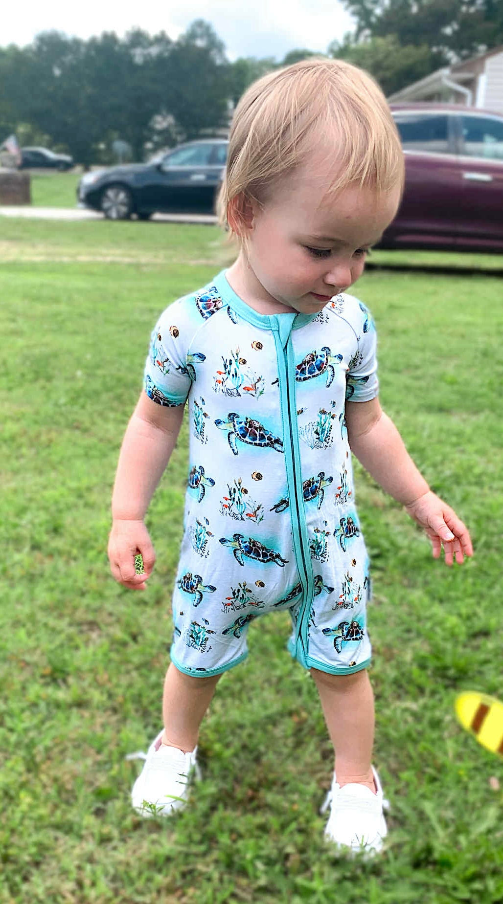 Turtally Beachin’ Zippered Shorty