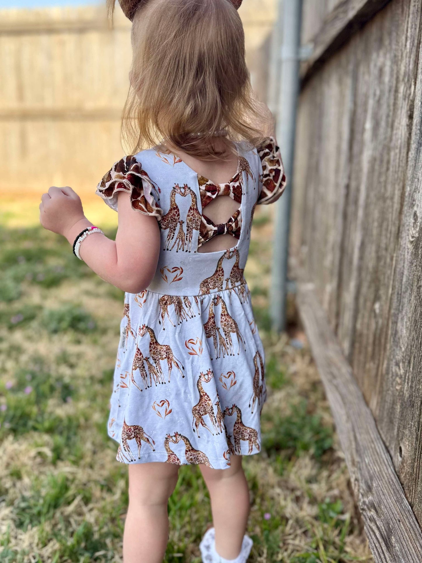 “You Bet Giraffe I’m Cute” Bodysuit Twirl