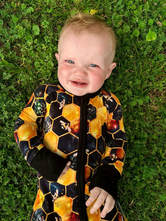 "Bee Happy" Zippy