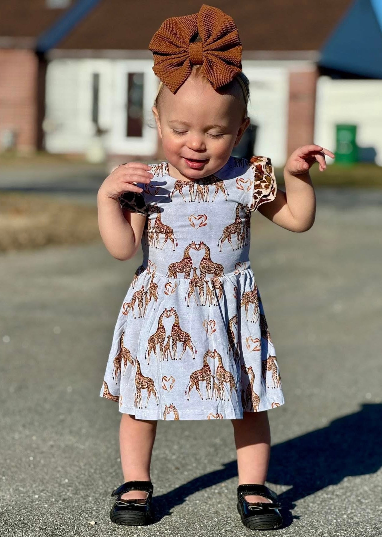 “You Bet Giraffe I’m Cute” Bodysuit Twirl