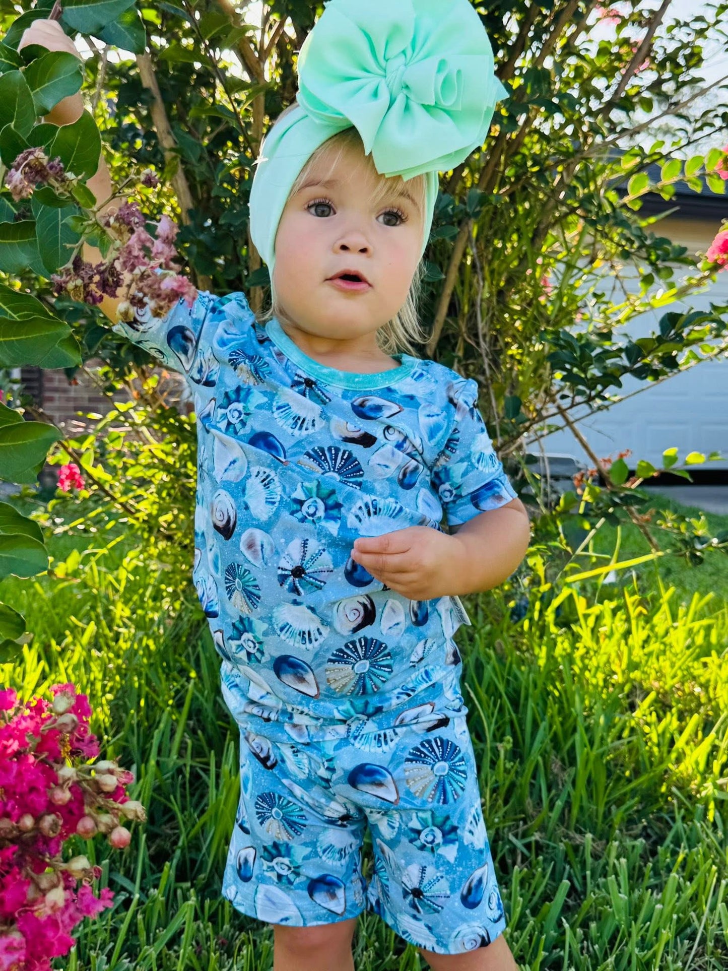 Shell Yeah Two-Piece Pajamas Short Sleeved and Shorts