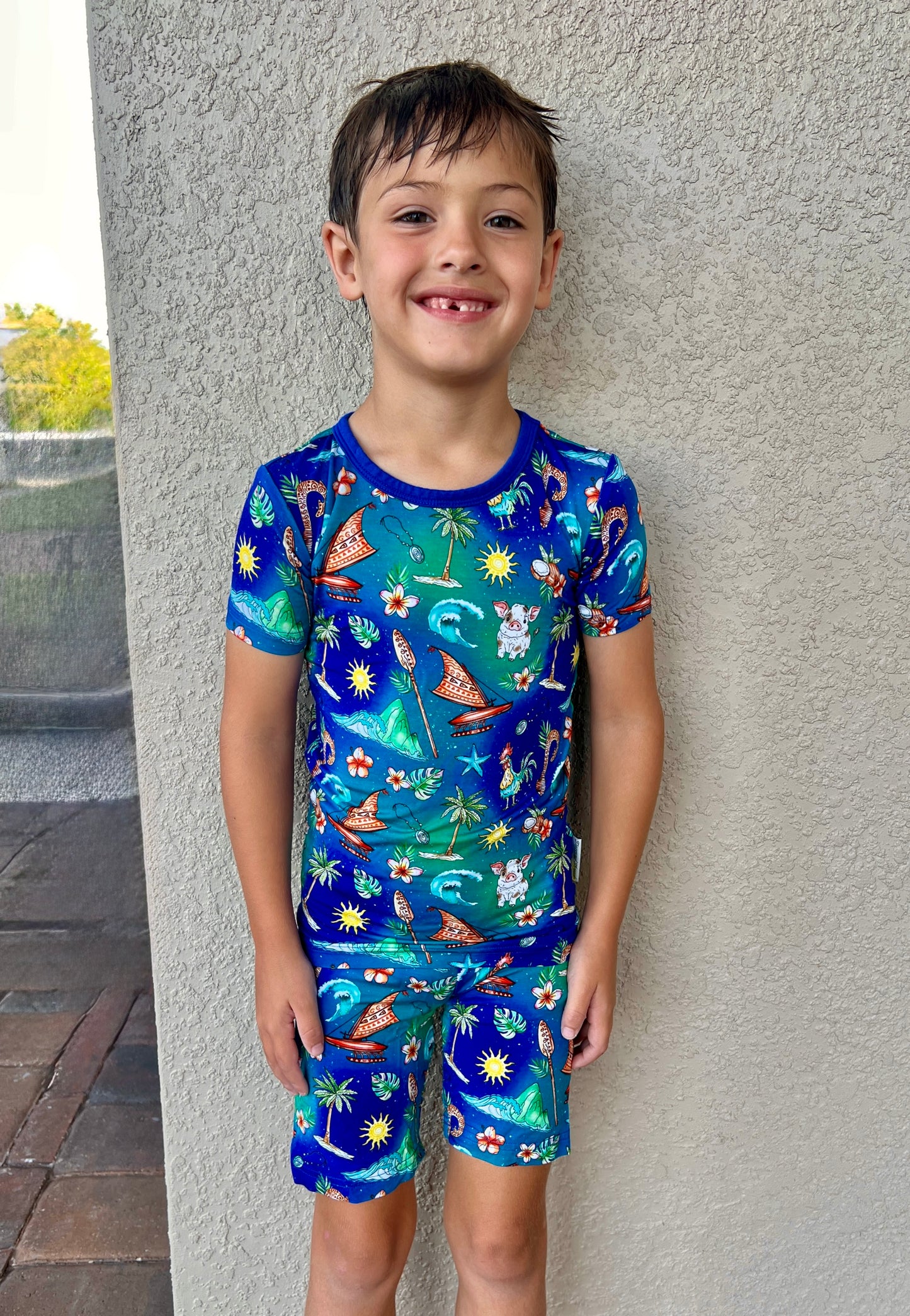 “Oceans Calling” Two-Piece Pajamas Short Sleeved and Shorts