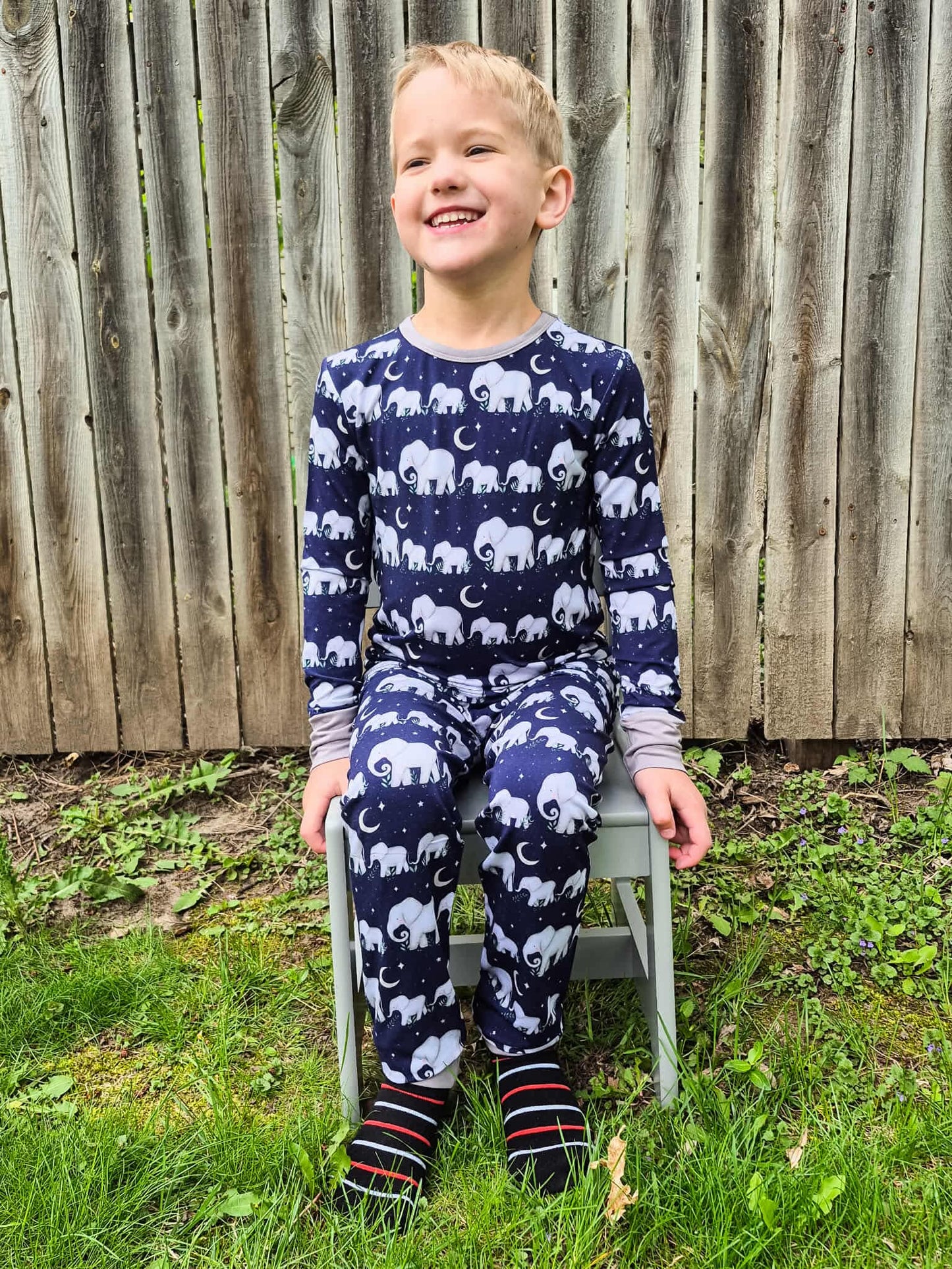 "Elephants" Two-Piece Pajamas Long Sleeved and Pants