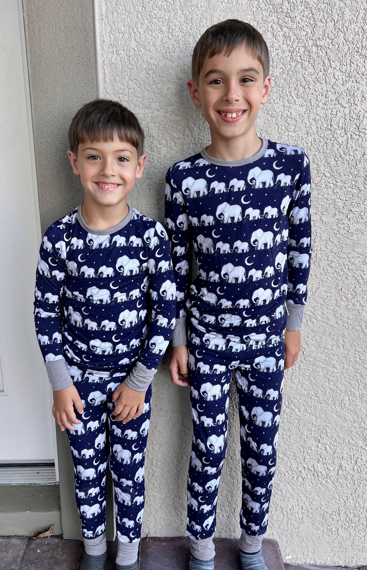 "Elephants" Two-Piece Pajamas Long Sleeved and Pants