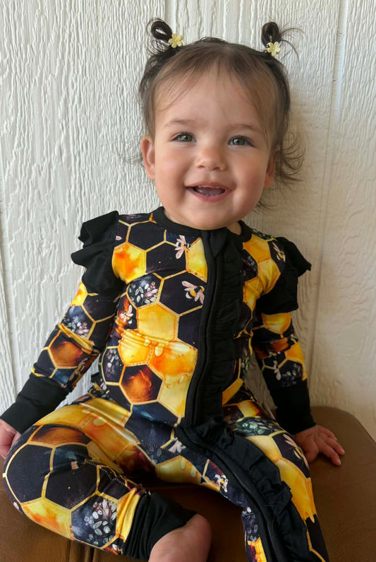 "Bee Happy" Ruffle Zippy