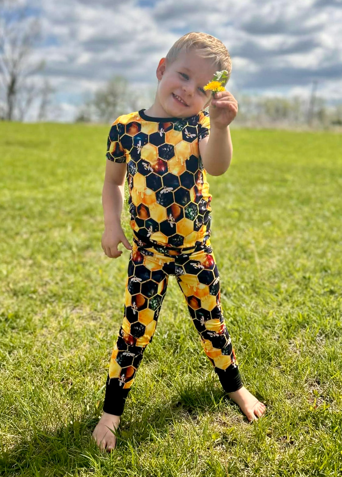 "Bee Happy" Two-Piece Pajamas Short Sleeved and Pants