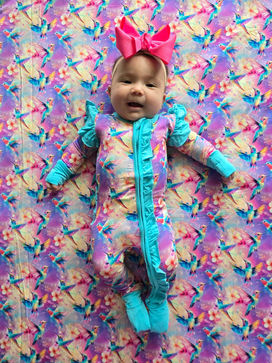 “Hummingbird Haven” Ruffle Zippy