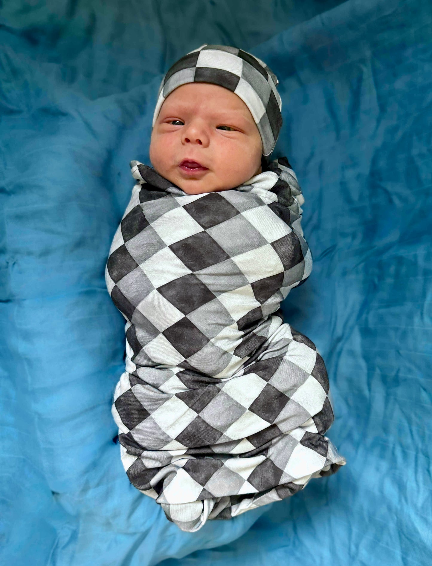 “Checkmate” Swaddle with knotted hat