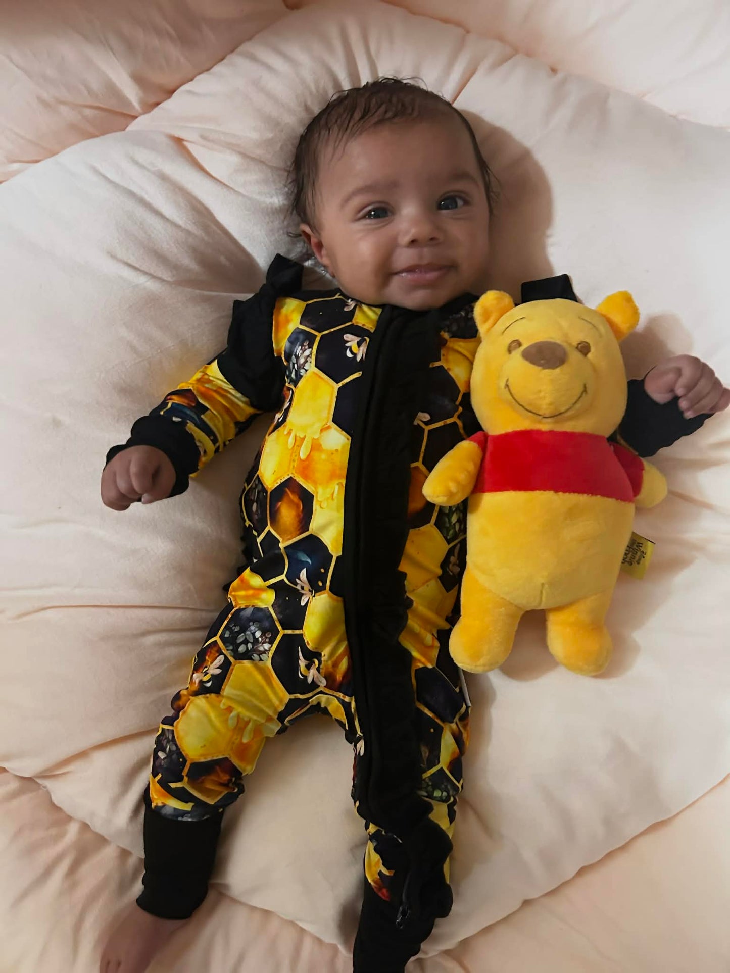 "Bee Happy" Ruffle Zippy