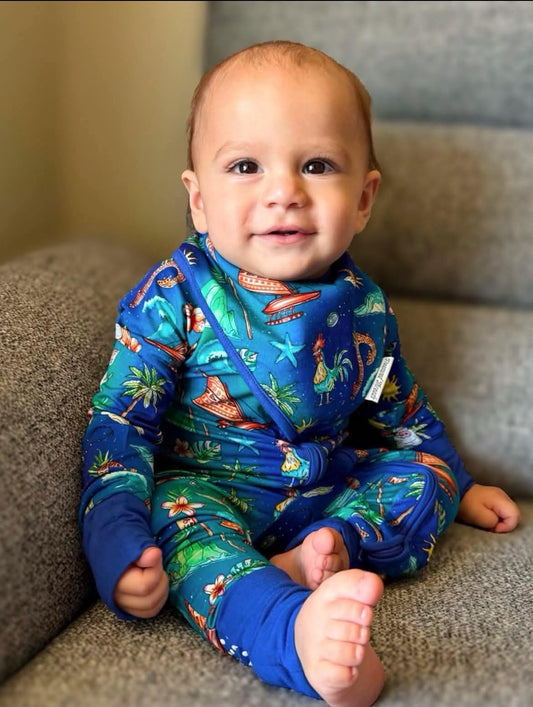 “Oceans Calling” Drool Bib