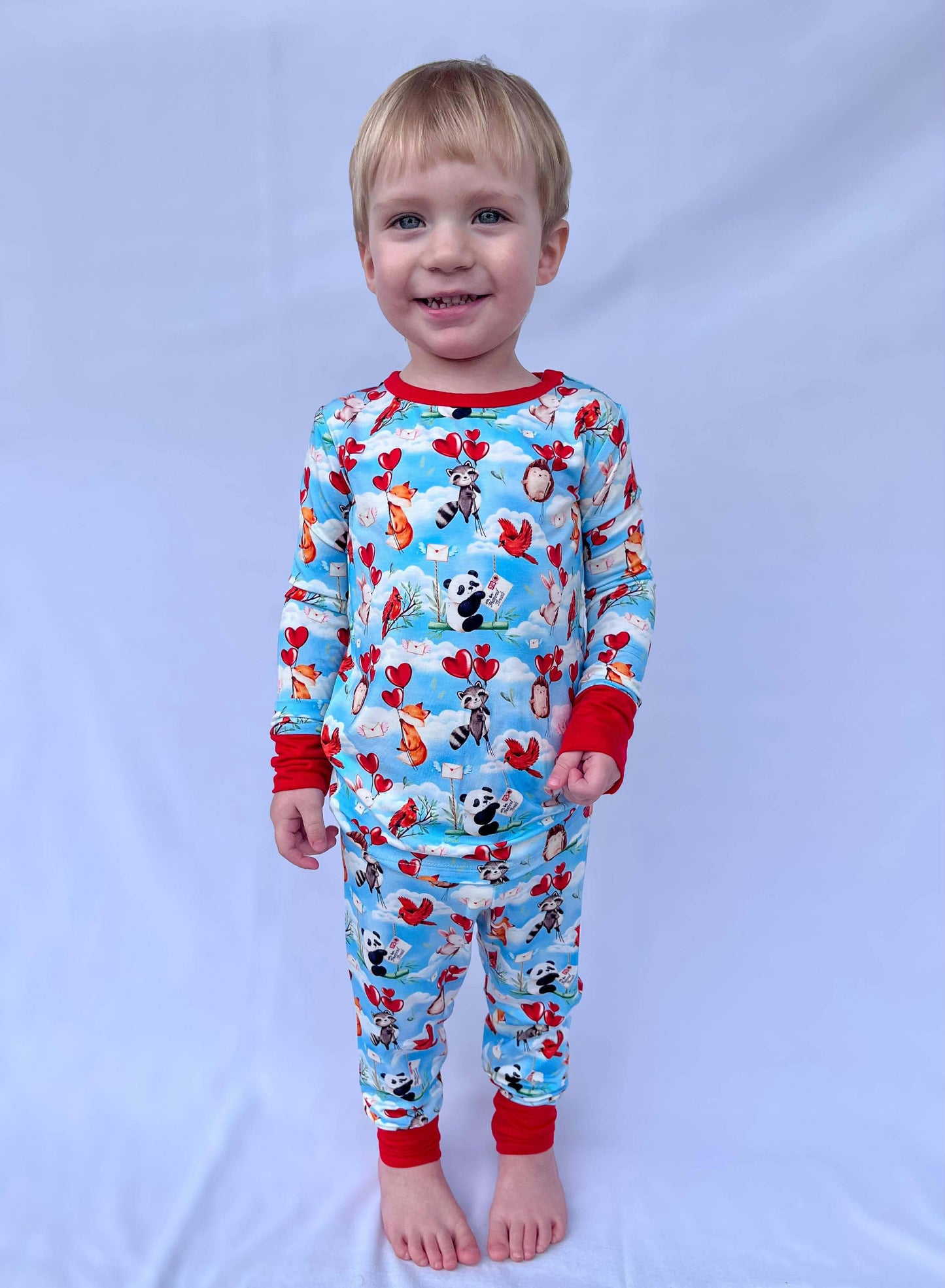 “Love takes flight” Two-Piece Pajamas