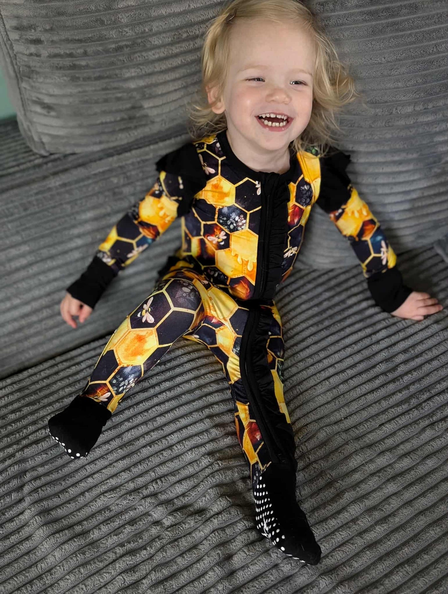 "Bee Happy" Ruffle Zippy