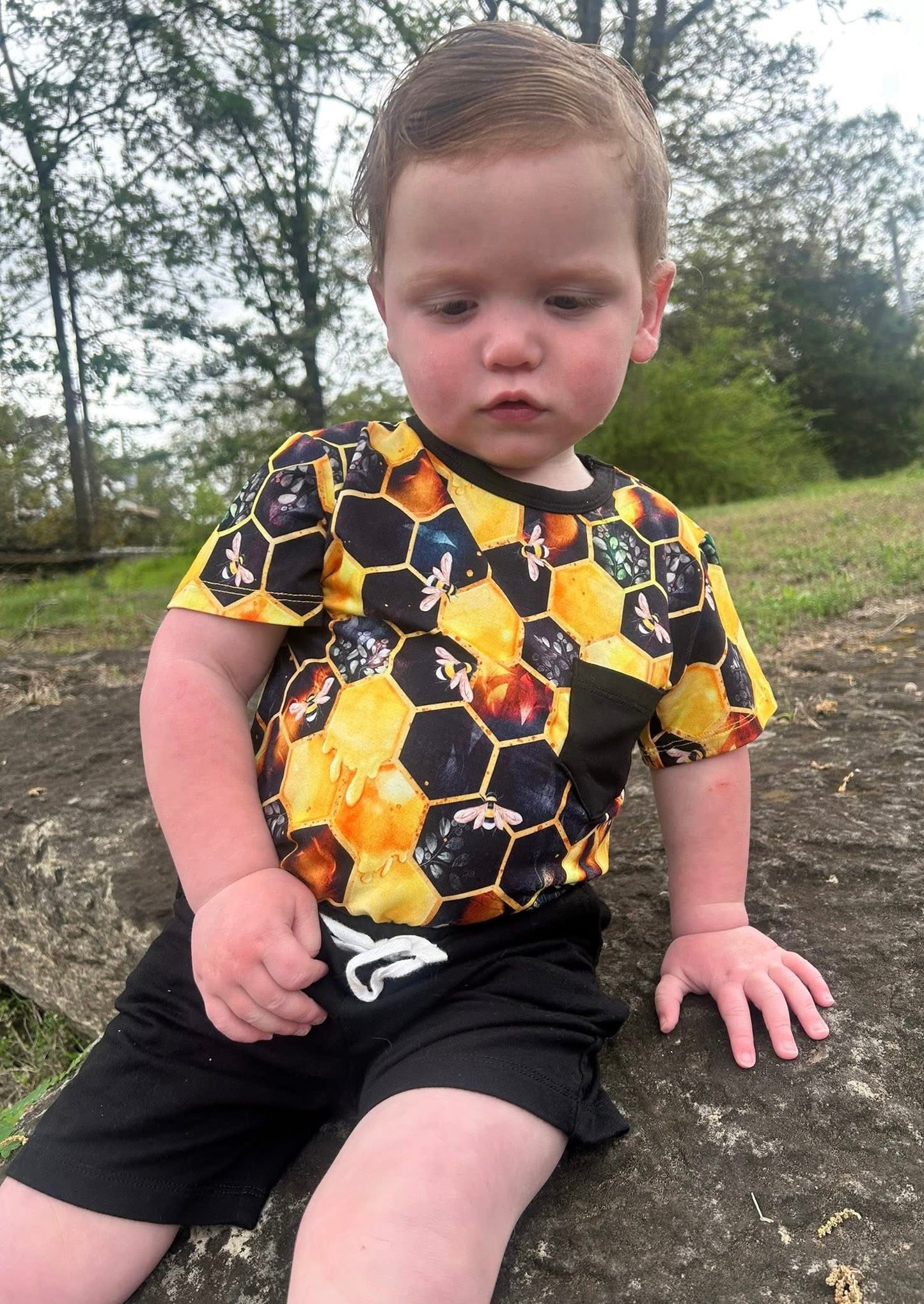 "Bee Happy" Pocket T-Shirt
