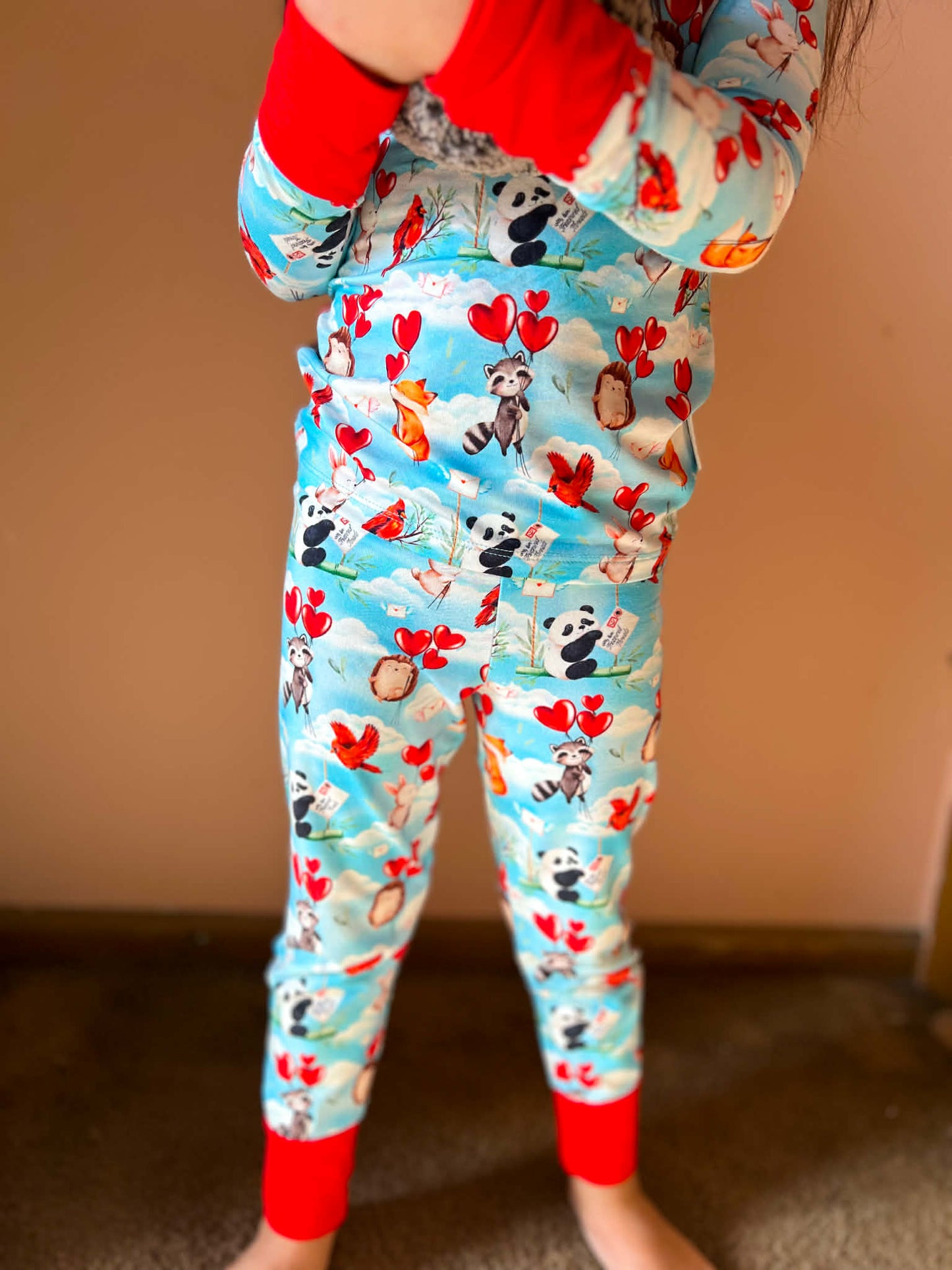 “Love takes flight” Two-Piece Pajamas