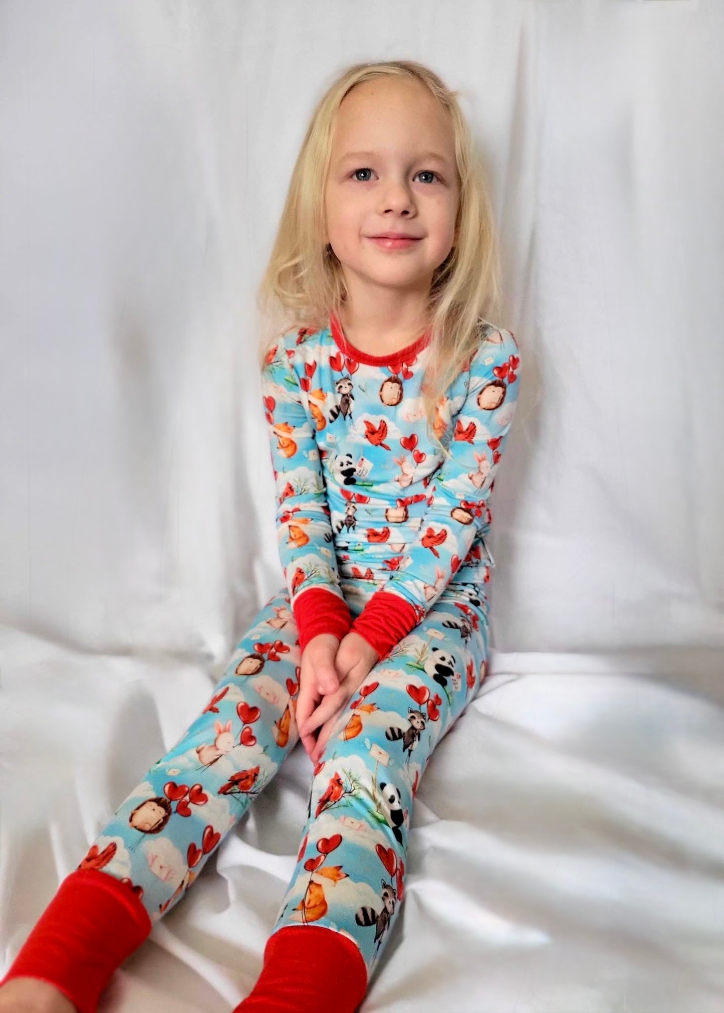 “Love takes flight” Two-Piece Pajamas