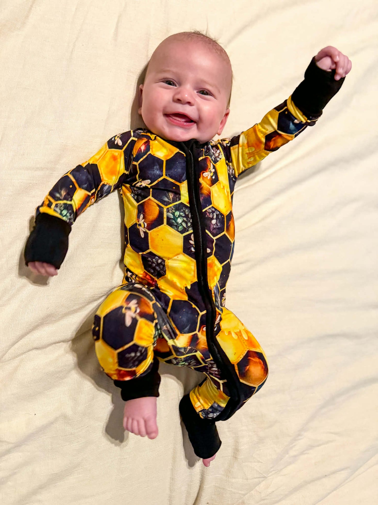 "Bee Happy" Zippy