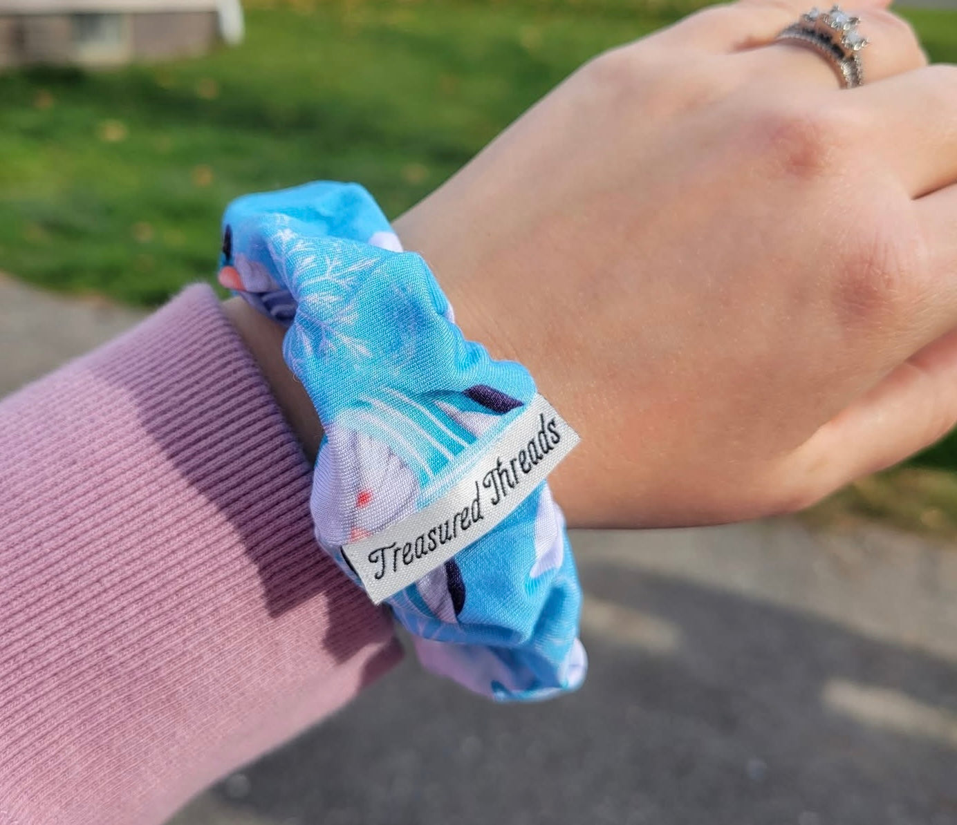 “Chillin’ with my Gnomies” Scrunchie