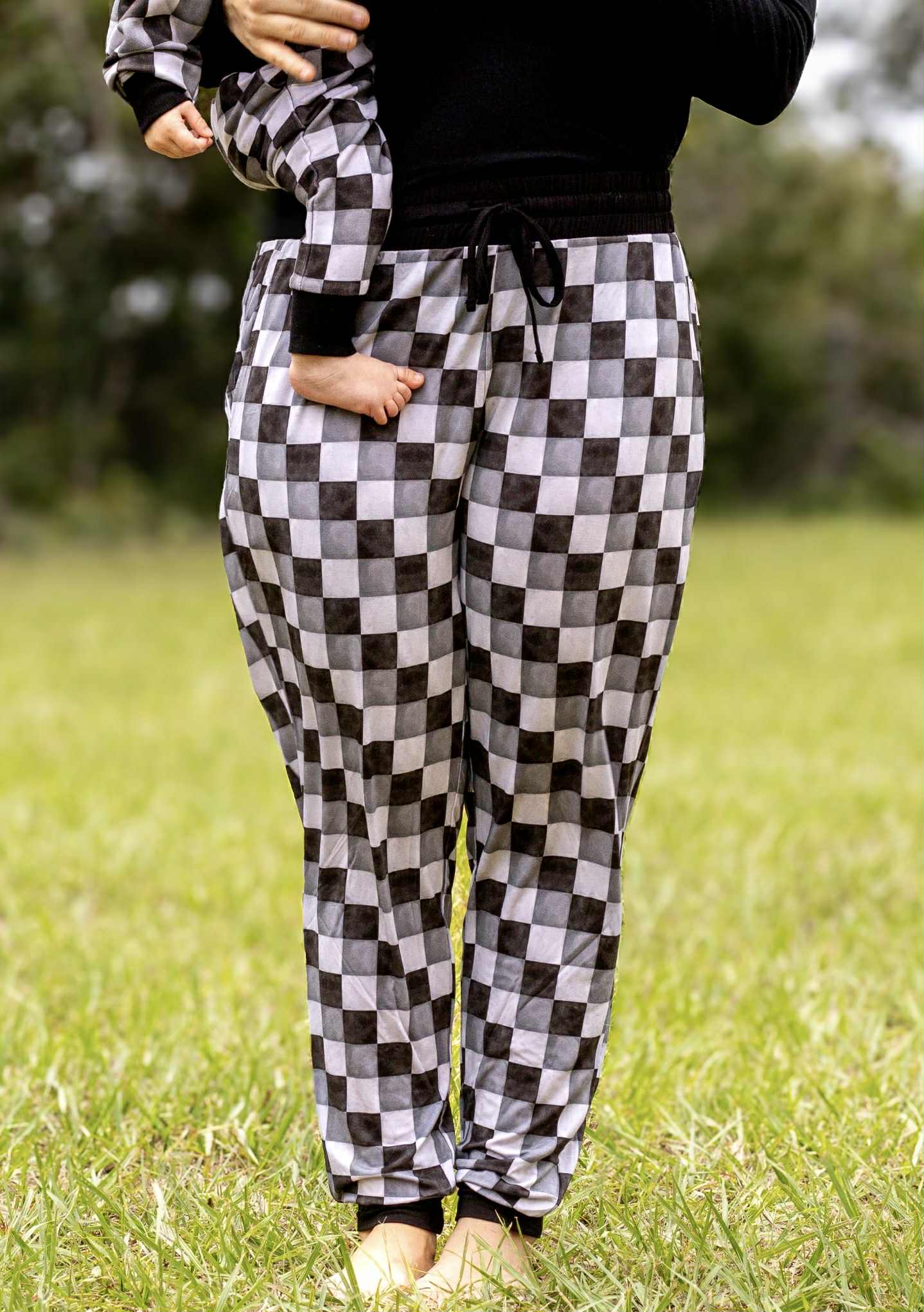 “Checkmate” Woman’s Joggers