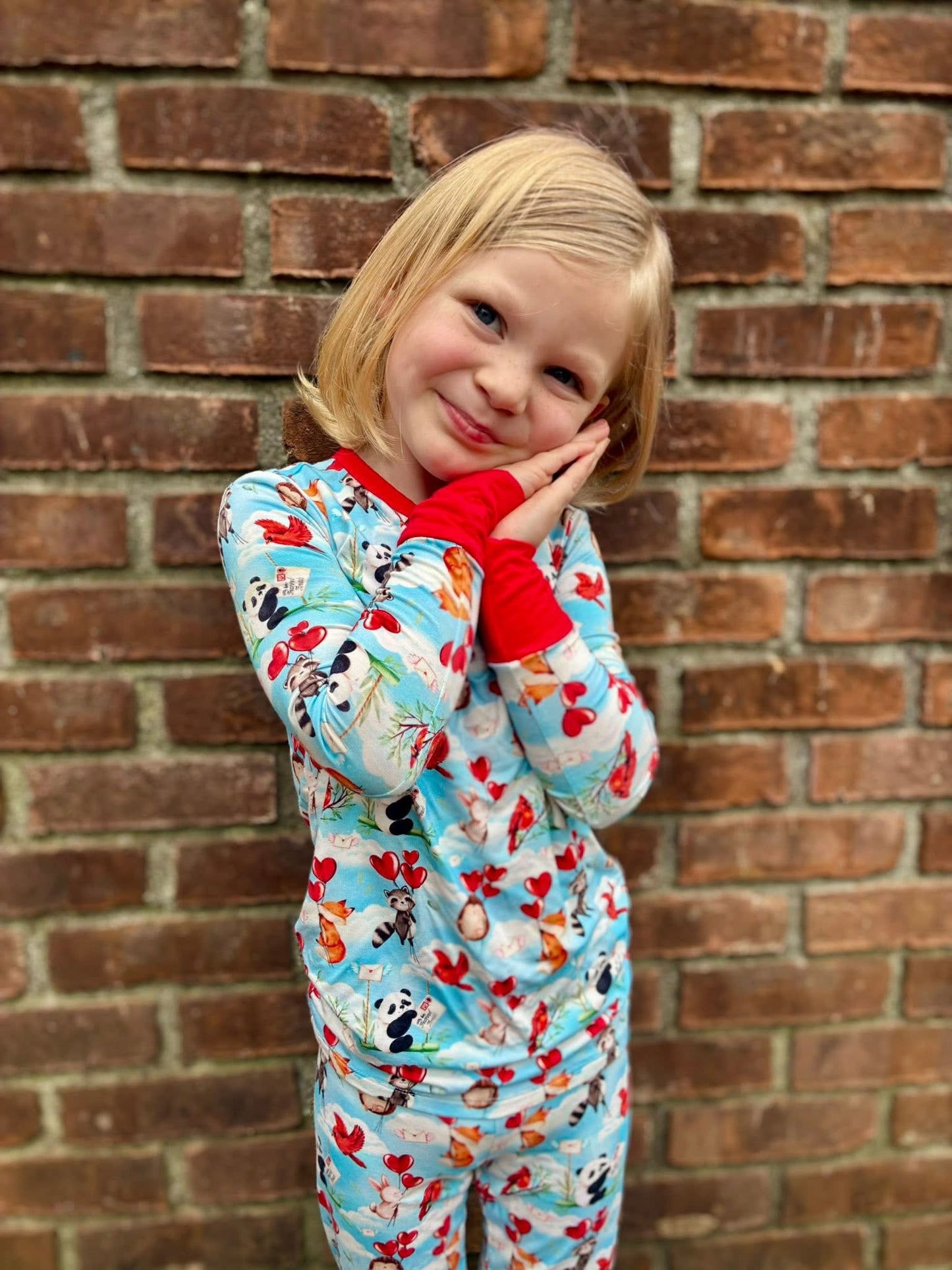 “Love takes flight” Two-Piece Pajamas