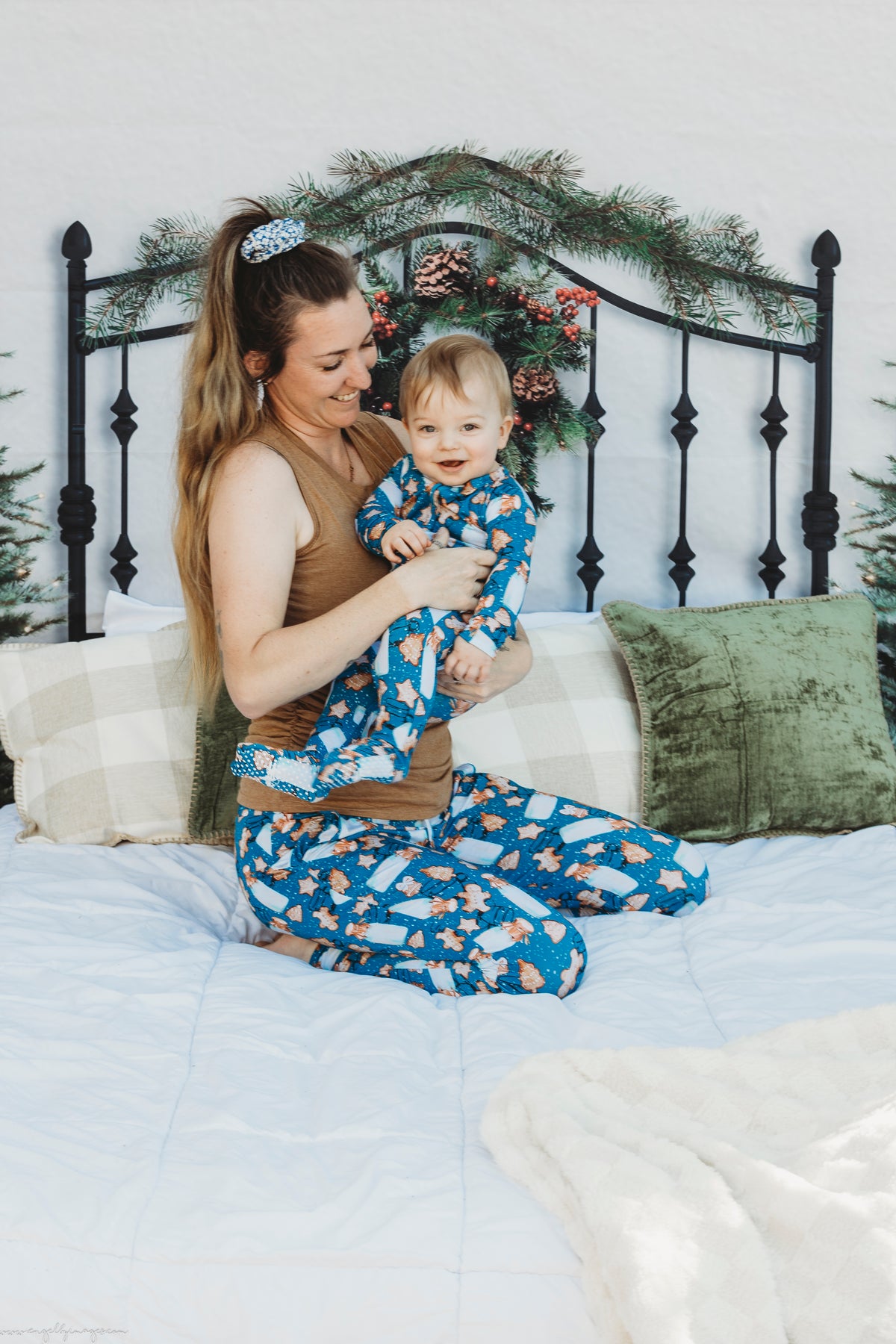 Milk and Cookies Woman’s Joggers