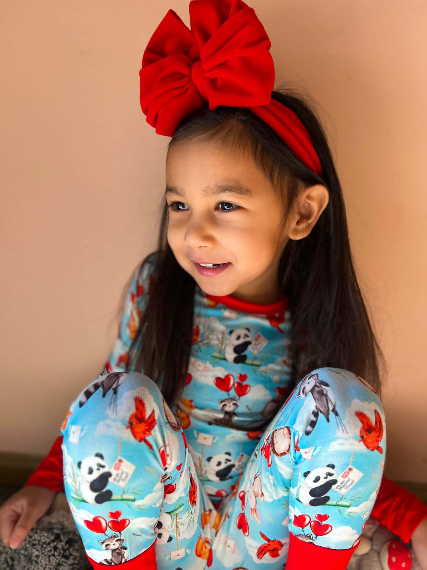 “Love takes flight” Two-Piece Pajamas