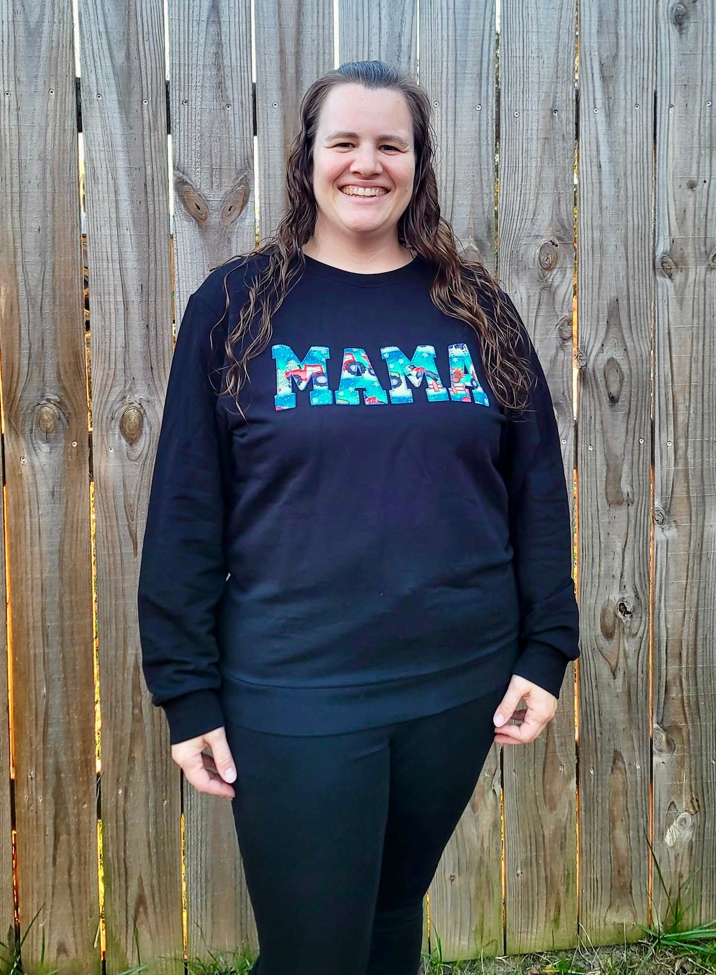 “E-I-E-I ho ho ho ” Mama Sweater