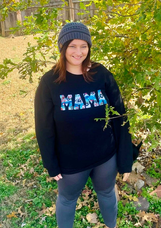 “E-I-E-I ho ho ho ” Mama Sweater