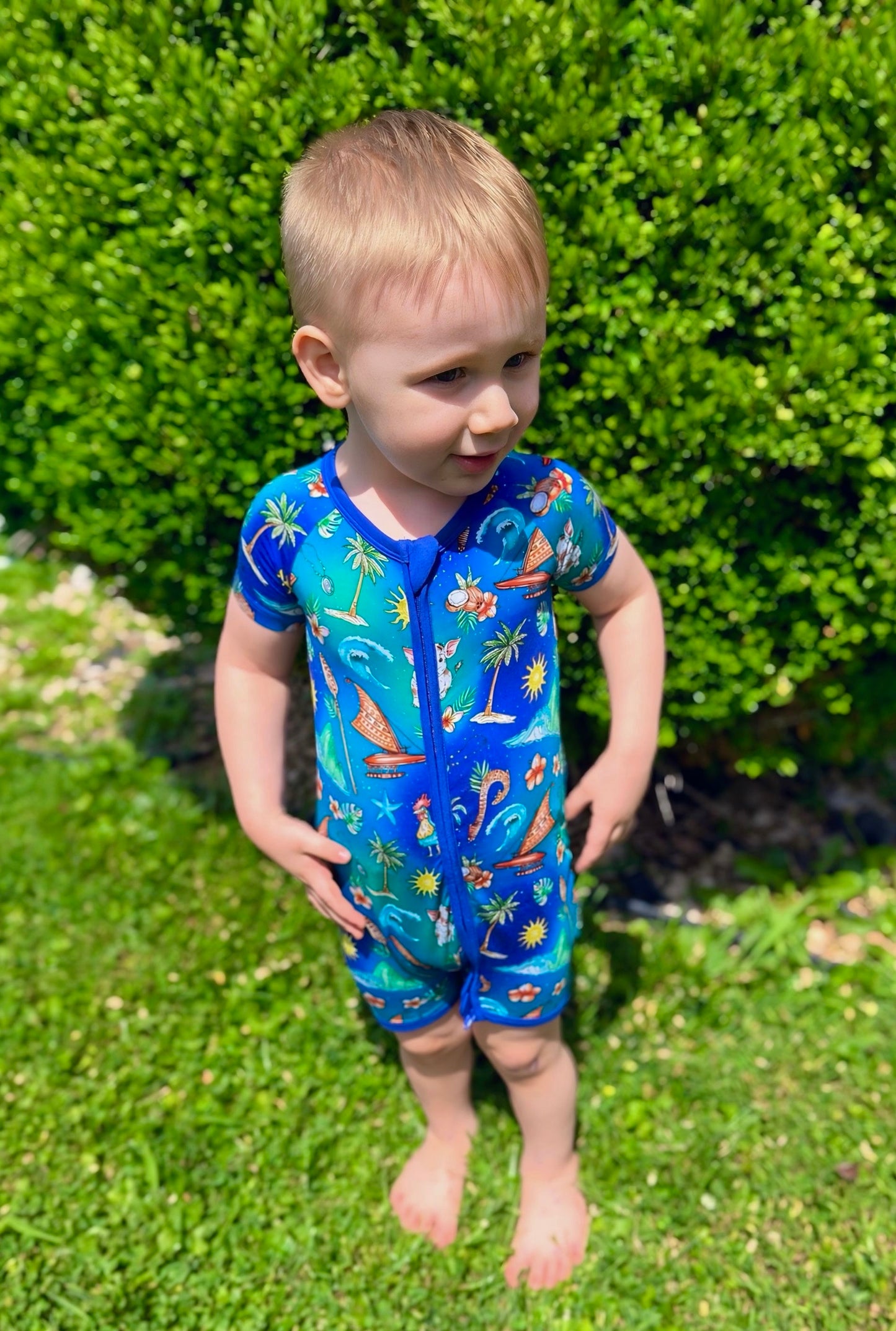 “Oceans Calling” Zippered Shorty