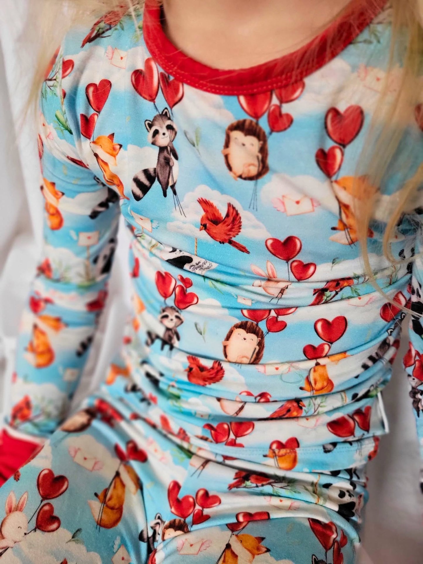 “Love takes flight” Two-Piece Pajamas