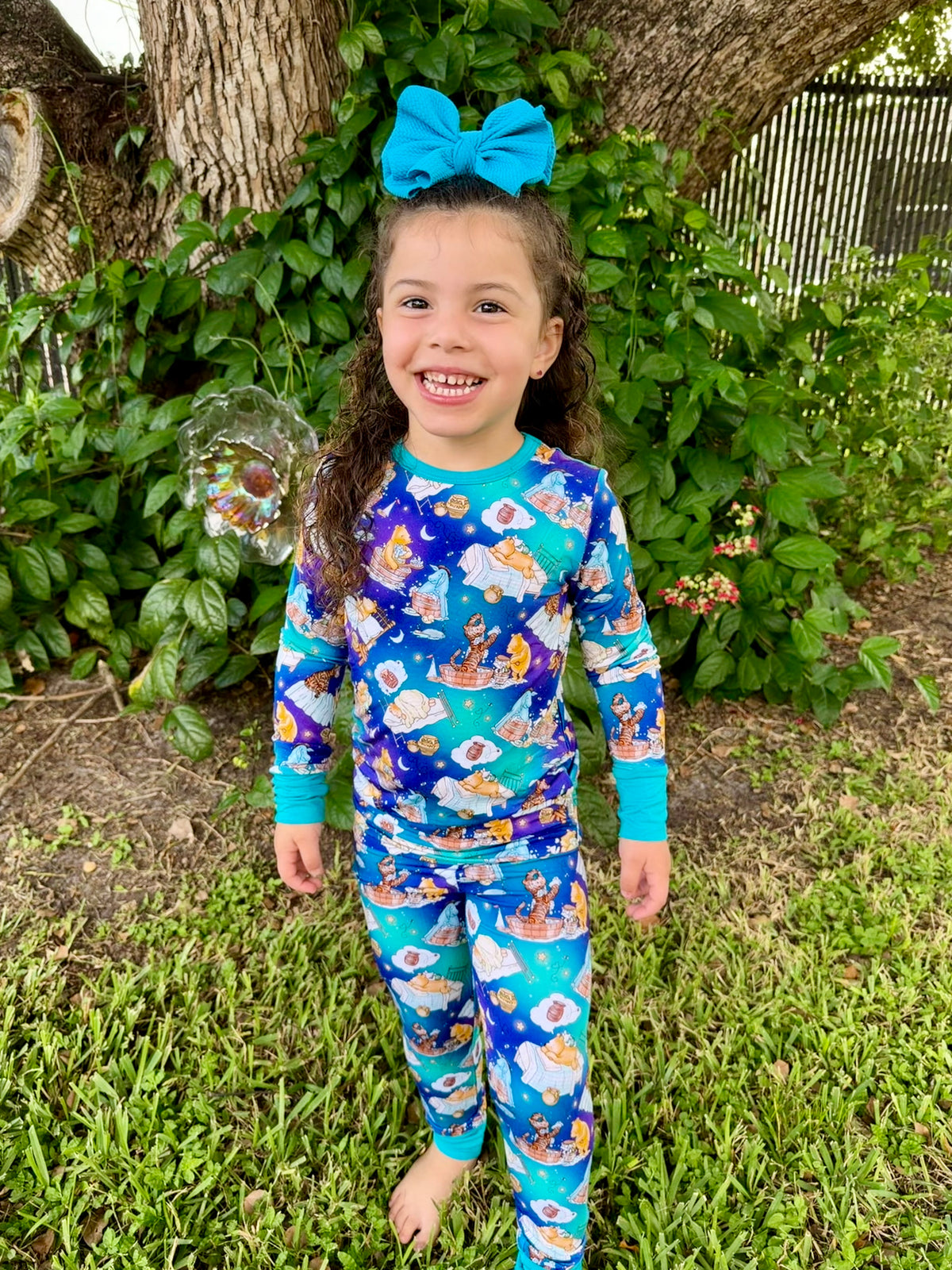 100 Akre Dreams Two-Piece Pajamas