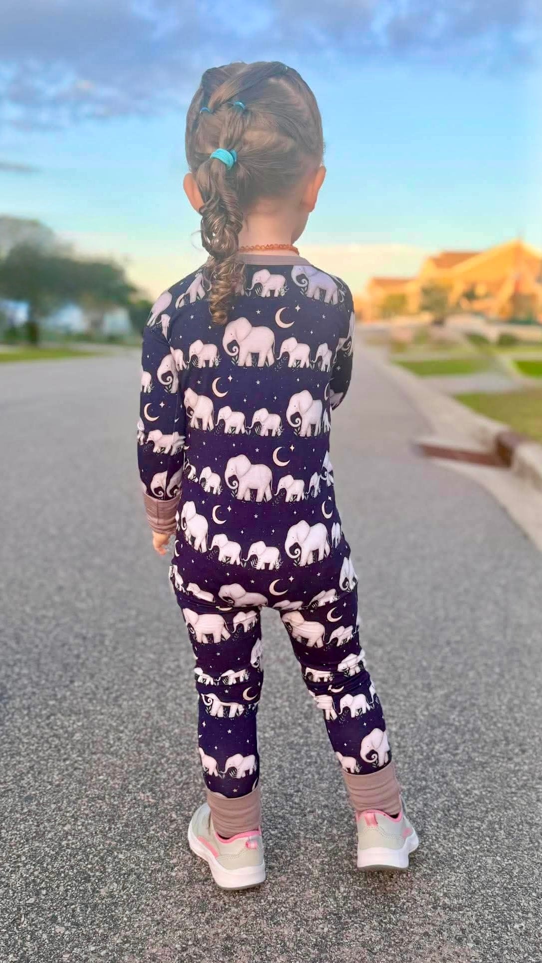 “Elephants” Zippy