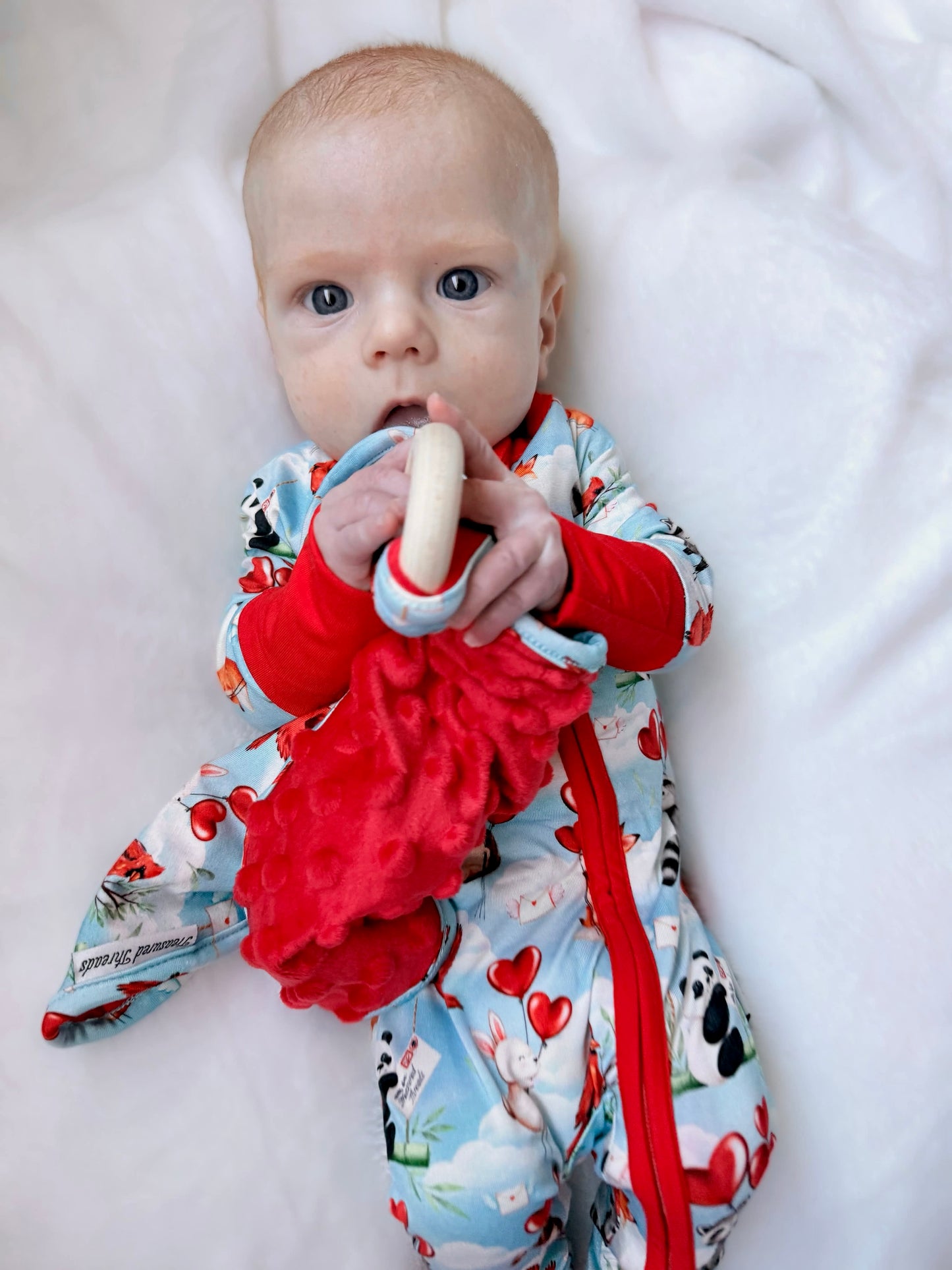 “Love takes flight” Lovey