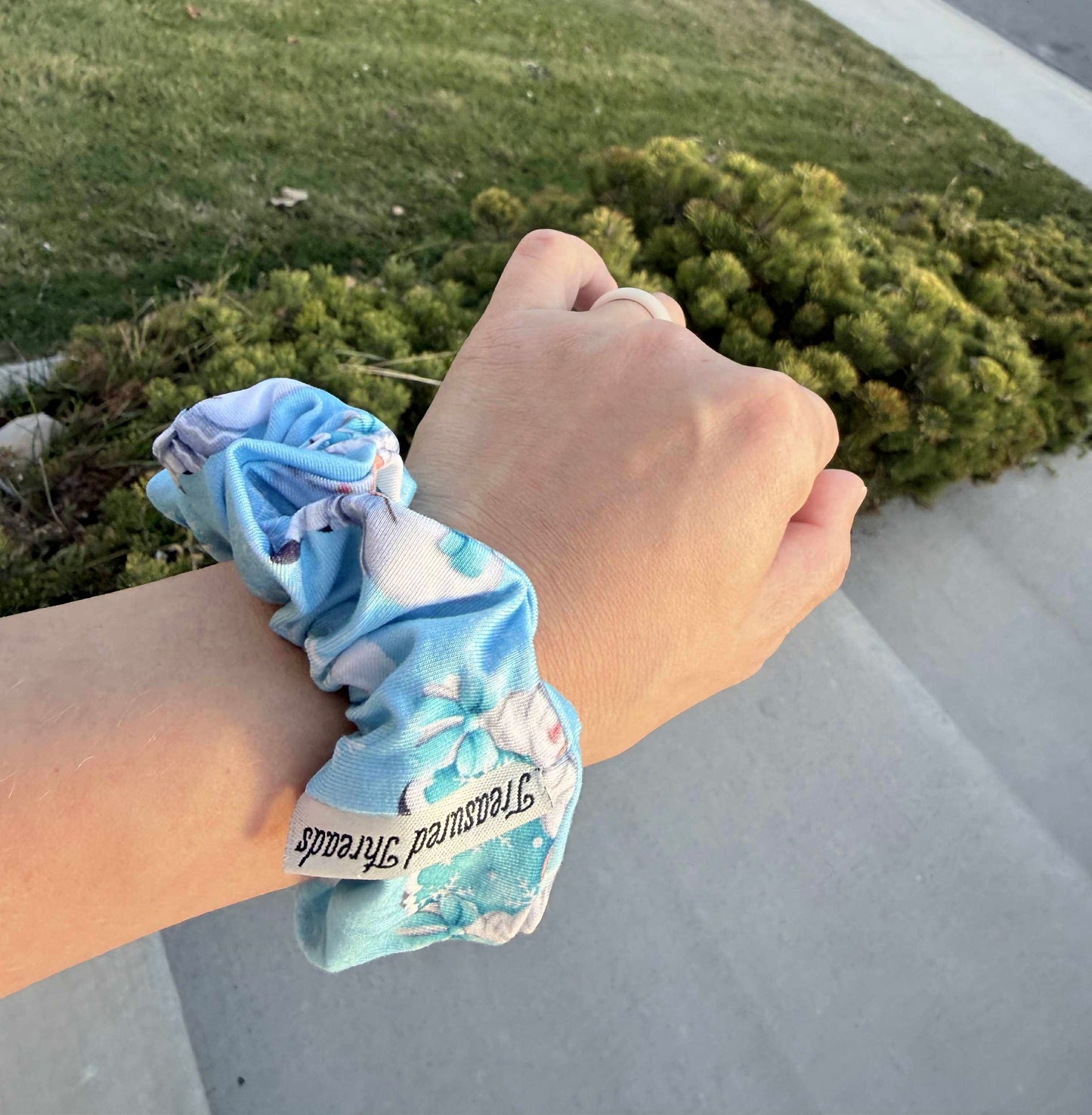 “Chillin’ with my Gnomies” Scrunchie