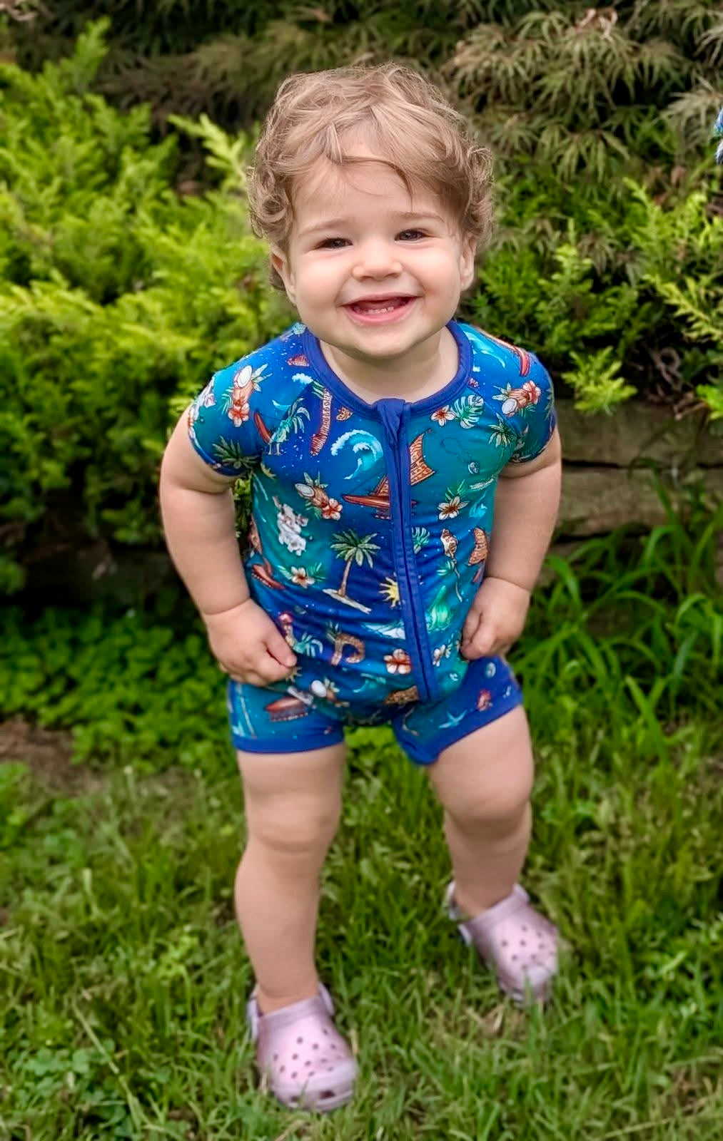 “Oceans Calling” Zippered Shorty