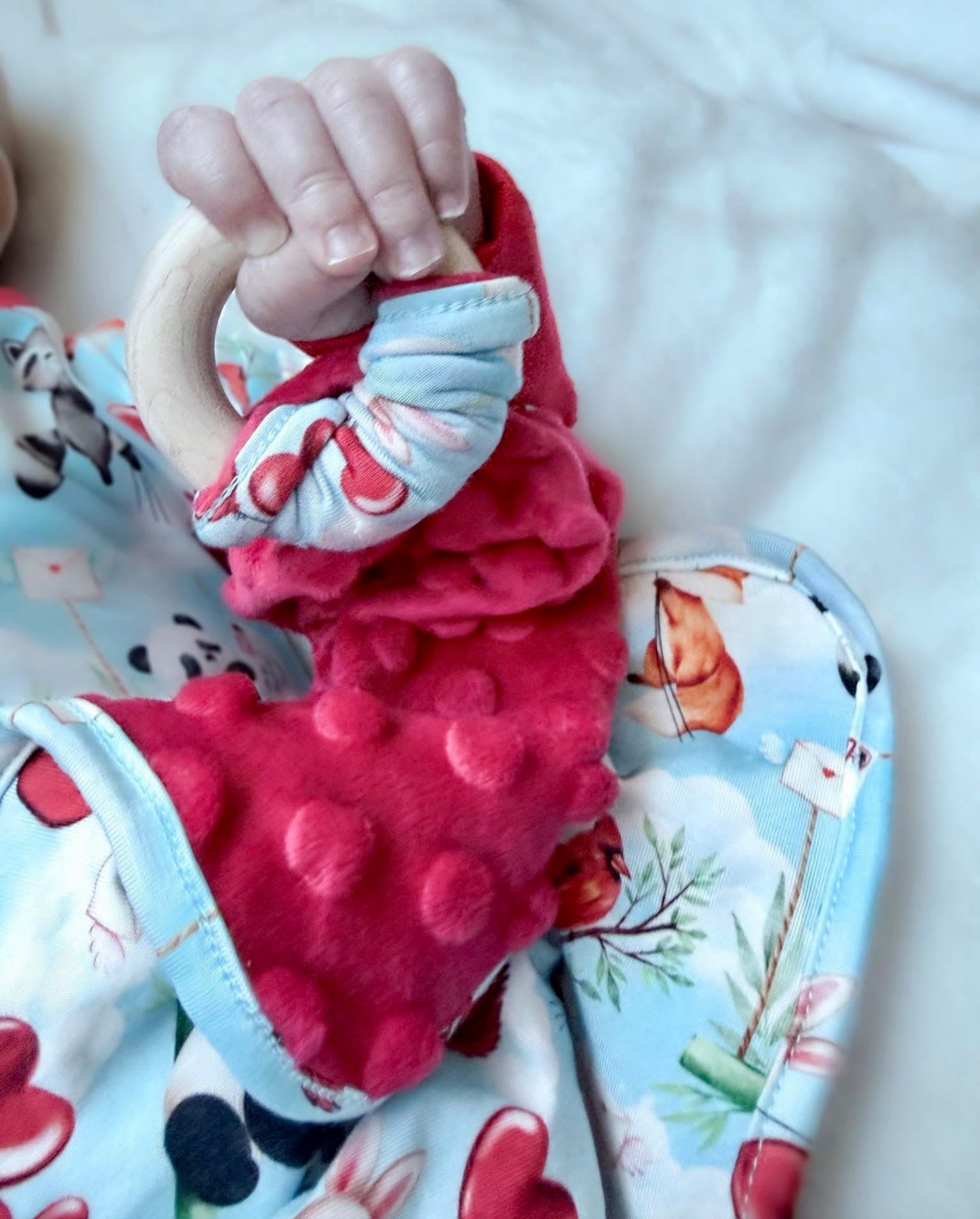 “Love takes flight” Lovey