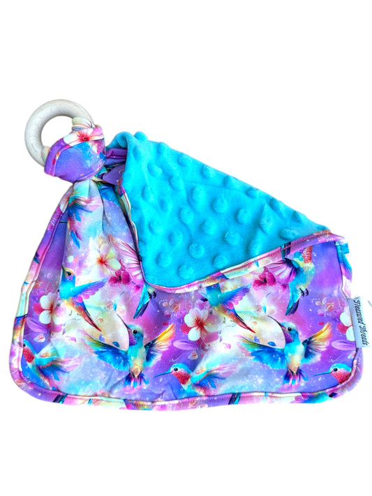 “Hummingbird Haven” Lovey