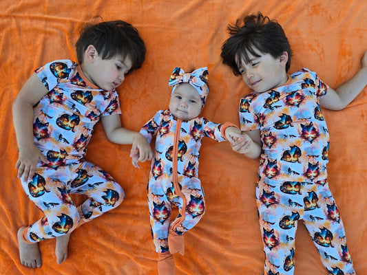 “Whimsical Foxes” Quilted Blanket with plush backing